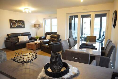 Wohn-/Esszimmer/Küche - 