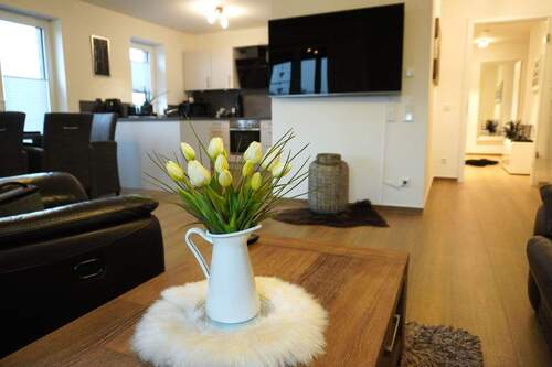 Wohn-/Esszimmer/Küche - 