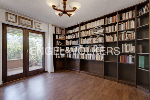 Arbeits-/Kinderzimmer... - 