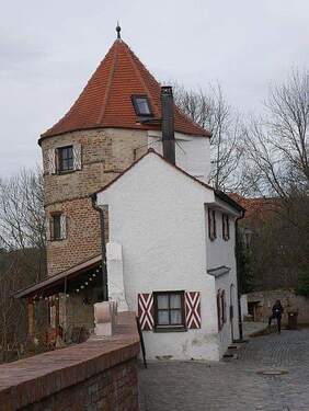 Aussen am Tag - Mehrfamilienhaus, Wohnhaus mit 84,00 m&sup2; in Friedberg zum Kaufen