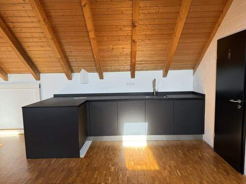 Empore Küche vom Vormieter Abstandszahlung erforderlich - 