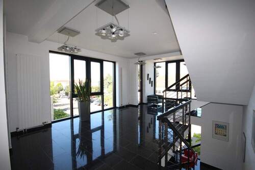 Treppenhaus Beispiel 1 - 5 Zimmer Büro in Kaarst