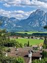 Ausblick Balkon - Voll möbliertes 2 Zimmer Appartement mit Panoramablick in Hopfen am See zu verkaufen
