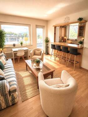 Wohnzimmer KI optimiert - 2 Zimmer Etagenwohnung zum Kaufen in Füssen