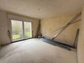 Wohnung rechts Schlafzimmer - 3 Zimmer Etagenwohnung zum Kaufen in Würselen