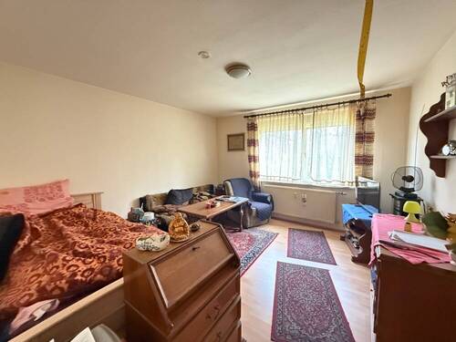 Wohnung links Wohn-Schlafzimmer - 