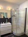 separate Dusche - 