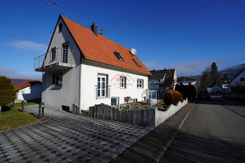 Außenbild - Stilvolles Einfamilienhaus mit Einliegerwohnung in Denkingen