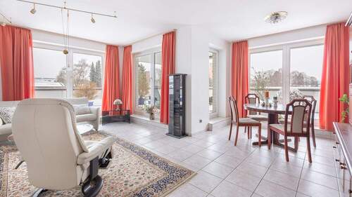 Wohnbereich - Etagenwohnung mit 122,60 m&sup2; in Hamburg zum Kaufen