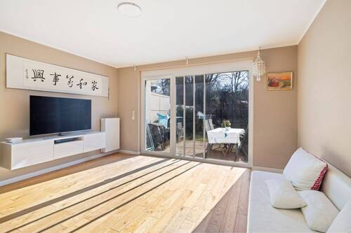 Wohnen - 4 Zimmer Reihenmittelhaus in Hamburg / Poppenbüttel