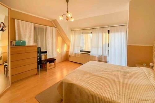 Schlafzimmer_Wohnung_OG - 