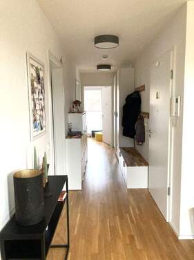 Diele - Etagenwohnung mit 116,60 m&sup2; in Herne zur Miete