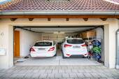 Geräumige Doppelgarage - 