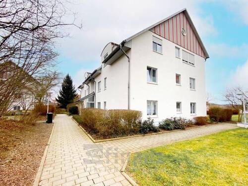 Seitenansicht - 3 Zimmer Etagenwohnung zur Miete in Wilkau-Haßlau