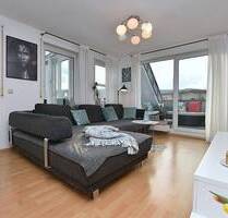 Modern möblierte, sonnige Wohnung mit Balkon und Wintergarten in Stuttgart Untertürkheim