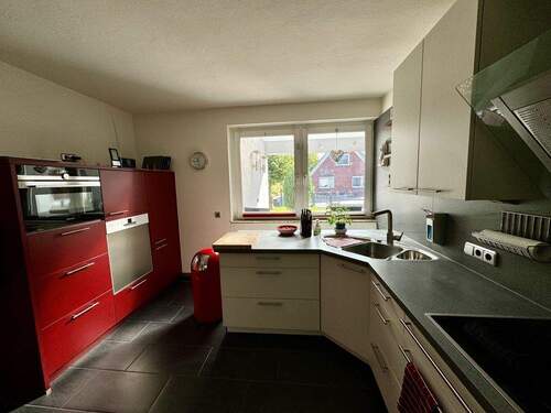 Küche - 6 Zimmer Mehrfamilienhaus, Wohnhaus in Barlt