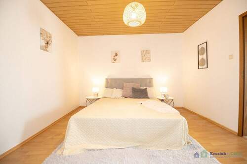 Schlafzimmer - 4 Zimmer Etagenwohnung in Ingelheim