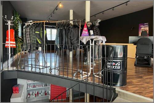 Zugang UG - Gewerbeobjekt (Büro, Produktion, Verkauf) in Achern zur Miete