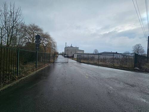 Bild 3 - Halle in Wiedemar