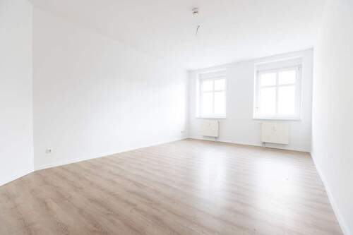 0001EG_Rechts 2 Zimmer Käthe Kollwitz 5 Forst - Schöne, Helle, Moderne, Saniert, 2-Zimmer Wohnung in Forst, ruhig, zentral