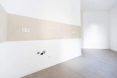 0005EG_Rechts 2 Zimmer Käthe Kollwitz 5 Forst - 