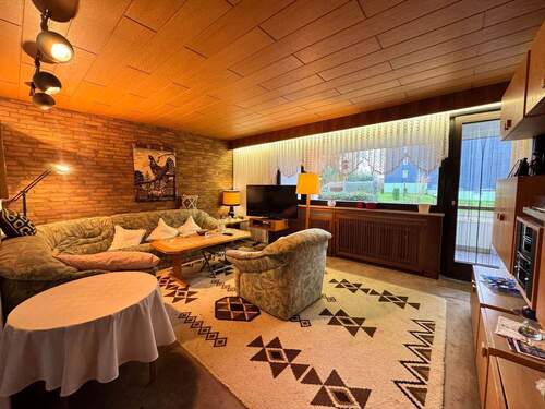 Wohnzimmer - 3 Zimmer Etagenwohnung in Bochum