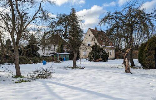 Grundstücksansicht Richtung Straße - Baugrundstück in Nürnberg-Laufamholz