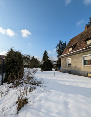 Ansicht in den Garten - Grundstück in Nürnberg zum Kaufen