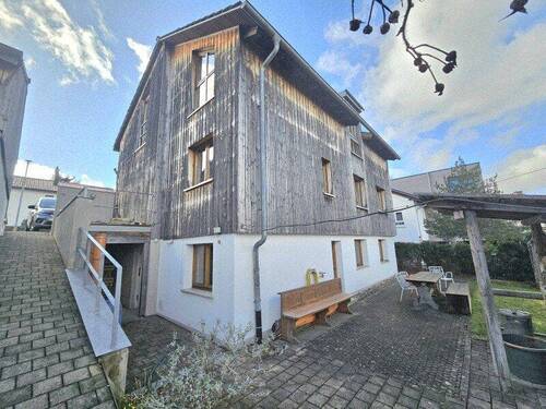 Zugang zur EInliegerwohnung - 