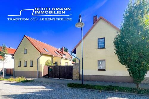 Hausverkauf Berlstedt_Schelkmann Immobilien - Traditionelles Einfamilienhaus mit großer Scheune & hübschem Garten