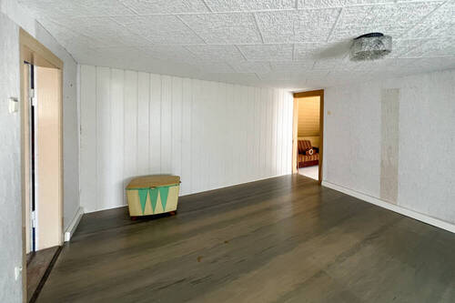 Vorderes Durchgangszimmer - 