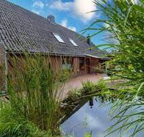 charismatisches Haus mit traumhaft weitläufigem Garten - Wingst