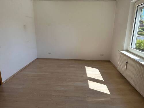 Schlafzimmer (vordere Whg) - 