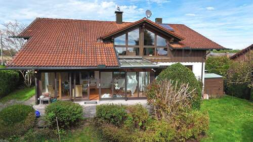 Außenansicht Haus - 5 Zimmer Einfamilienhaus zum Kaufen in Eching am Ammersee