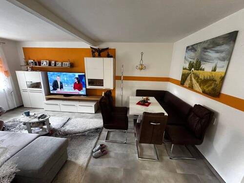 Wohnzimmer - 4 Zimmer Einfamilienhaus zum Kaufen in Löbau