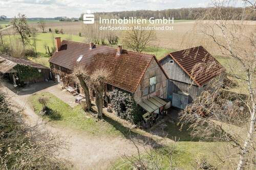 Vogelperspektive - 8 Zimmer Bauernhaus, Landhaus zum Kaufen in Beckum