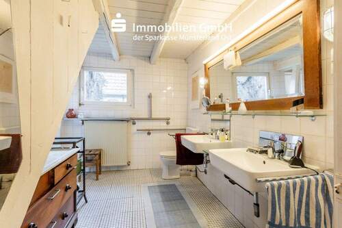 Bad Erdgeschoss Einheit 1 - 