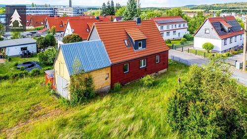 Außenansicht - Kleines rotes Haus in Blankenburg-Oesig - mit Sanierungsauftrag