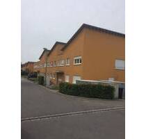 Helle 4-Zimmer-Wohnung im Argonnenpark - Weingarten