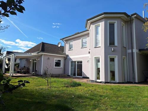 Ansicht - Weihnachtsaktion - gepflegtes und großzügiges Einfamilienhaus in Dersekow nahe Greifswald