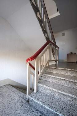 Treppenhaus - Etagenwohnung mit 60,00 m&sup2; in Wittenberge zur Miete