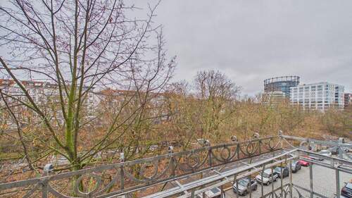 Ausblick vom Balkon - 