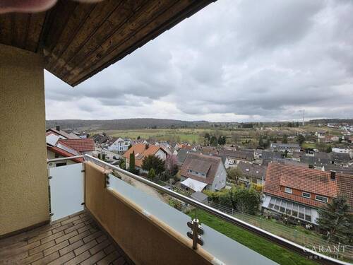 Balkonaussicht2 EG - 5 Zimmer Doppelhaushälfte in Wimsheim