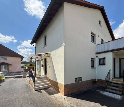 Ansicht - 7 Zimmer Einfamilienhaus in Leimen