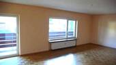 Wohnzimmer - 3 Zimmer Etagenwohnung zur Miete in Brunnthal-Hofolding
