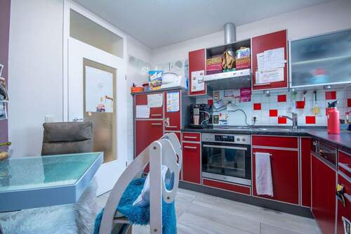 mit kleiner Essecke - 