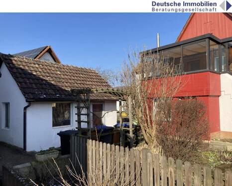 Außenansicht Süden mit Hütte - 