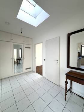 Diele mit Oberlicht - 3 Zimmer Etagenwohnung in Hamburg (Blankenese)