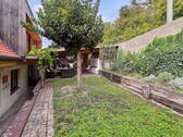 Bild 3 - 7 Zimmer Mehrfamilienhaus, Wohnhaus zum Kaufen in Randersacker
