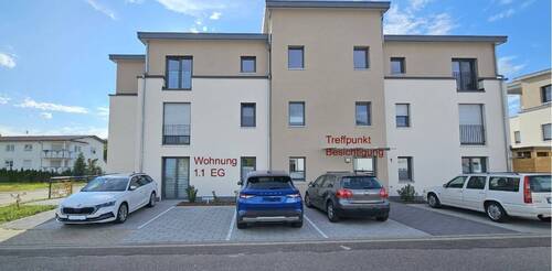 Eleganter Neubau - Achtfamilienhaus mit freundlichen Nachbarn - 
